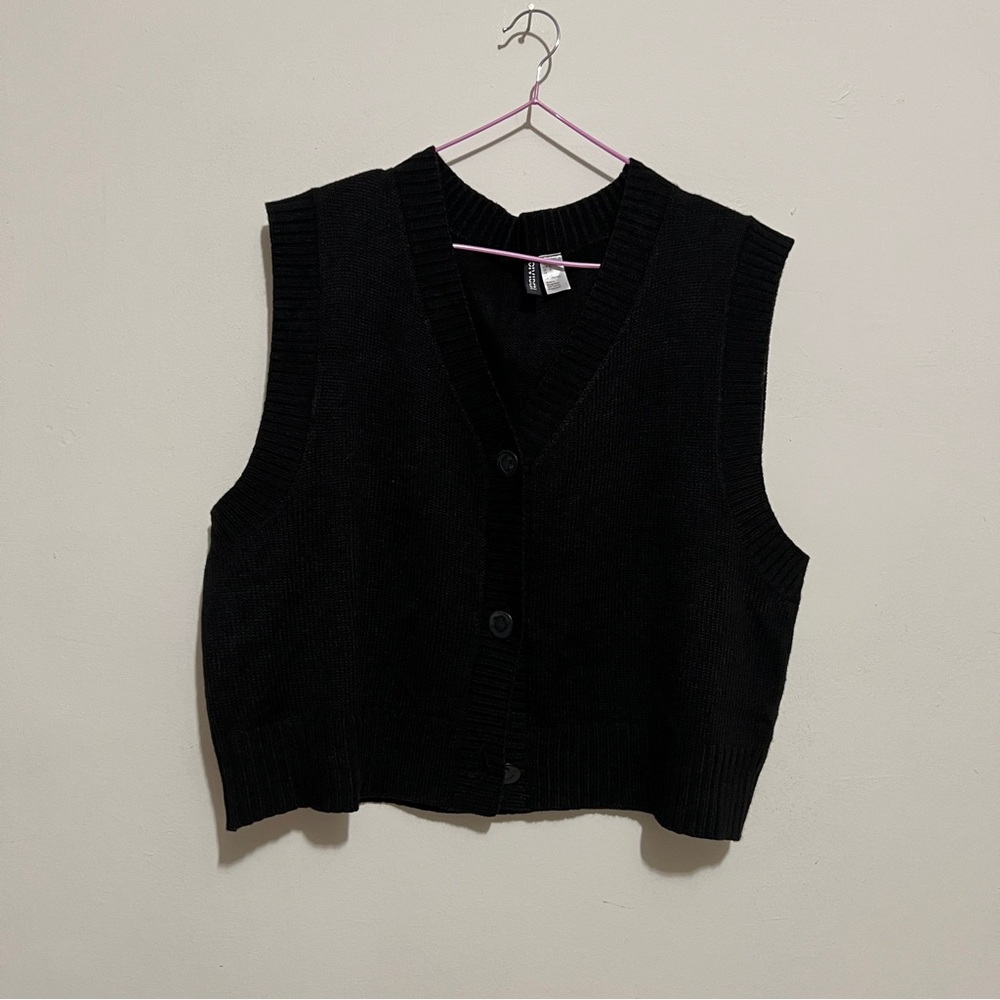 Cropped Sweater Vest Cardigan